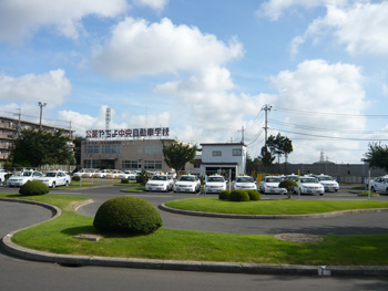 やちよ中央自動車学校全景